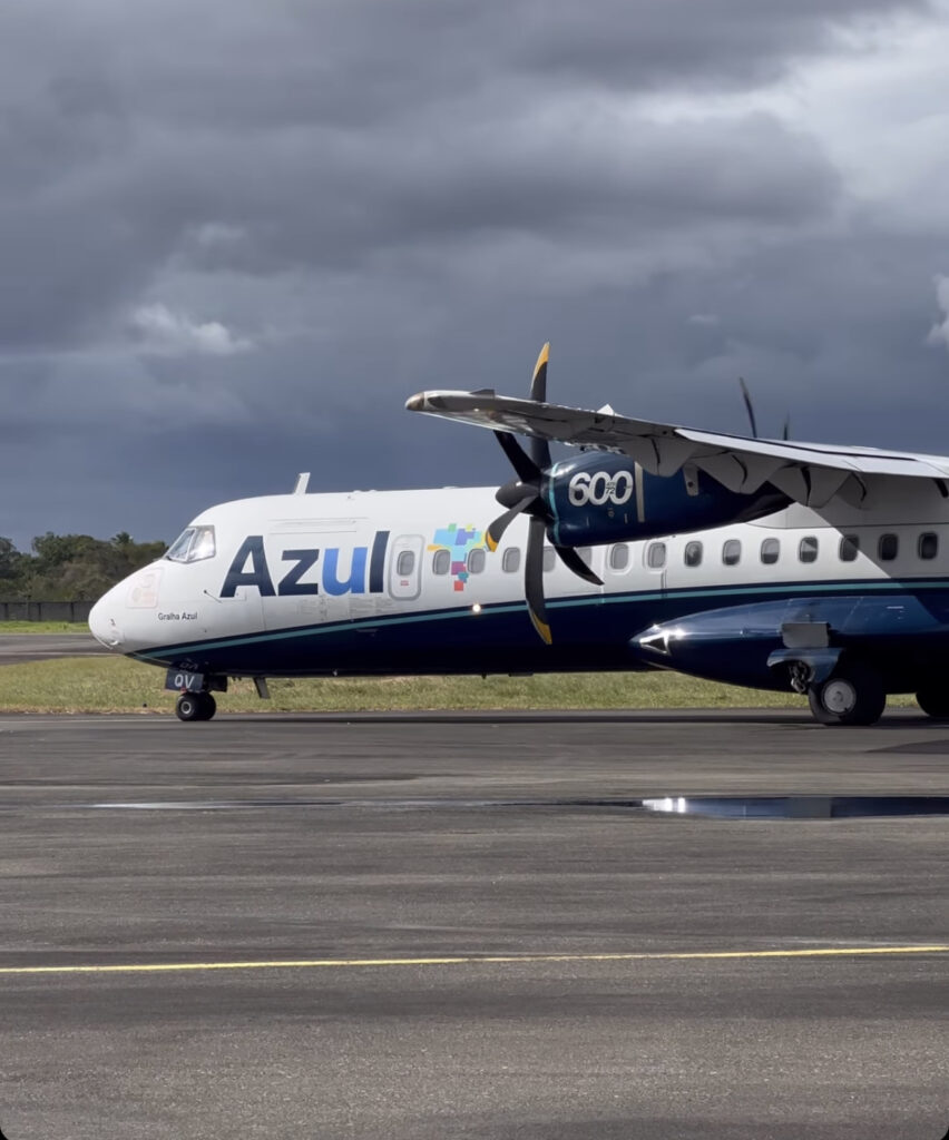 Azul realizou último voo comercial no aeroporto de Feira de Santana neste domingo