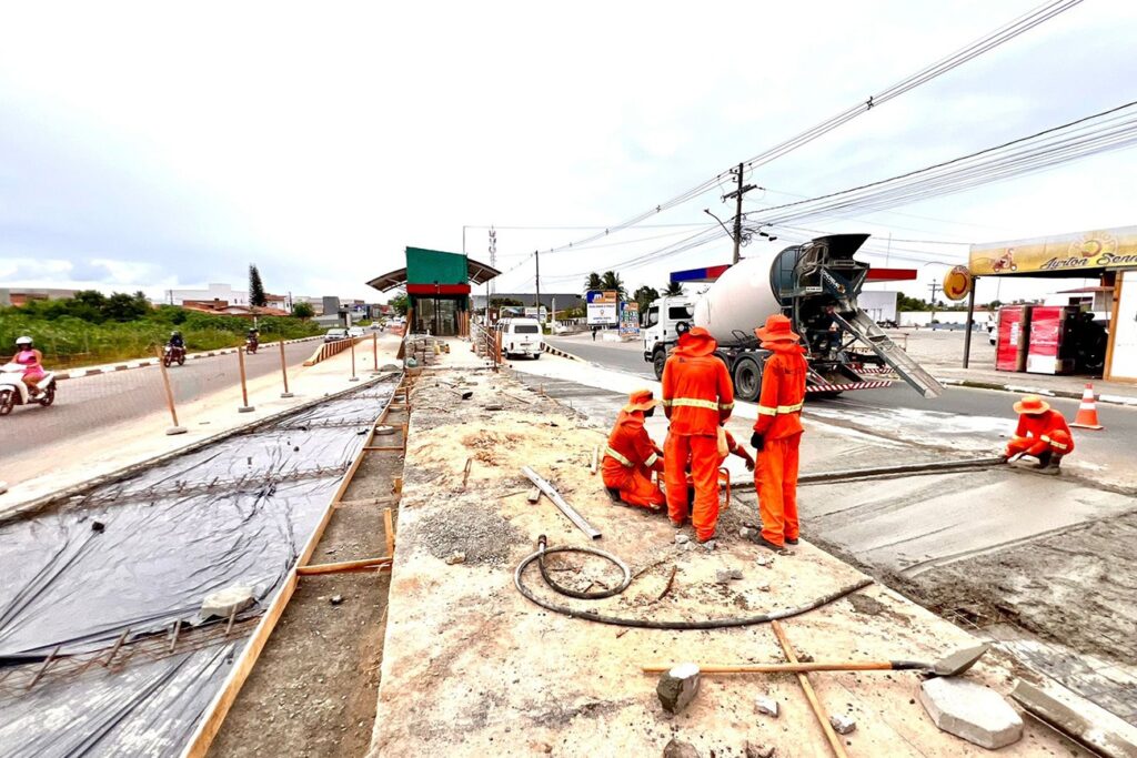 Segundo Prefeitura, estações da João Durval e Ayrton Senna estão em preparativos para fase experimental do BRT-2