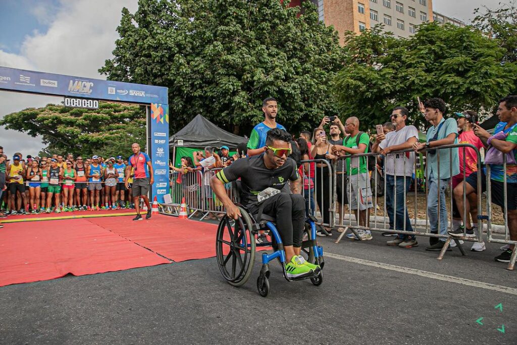 Paratleta de Feira de Santana cria vakinha para comprar cadeira de atletismo e disputar competições profissionais