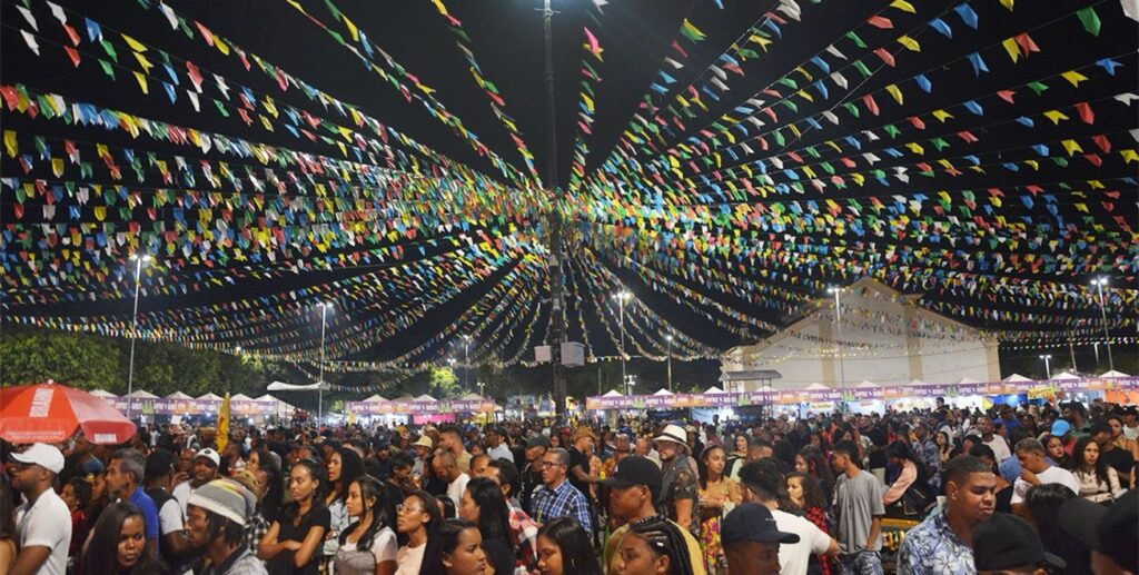 Veja a programação do São João nos distritos de Maria Quitéria e Tiquaruçu