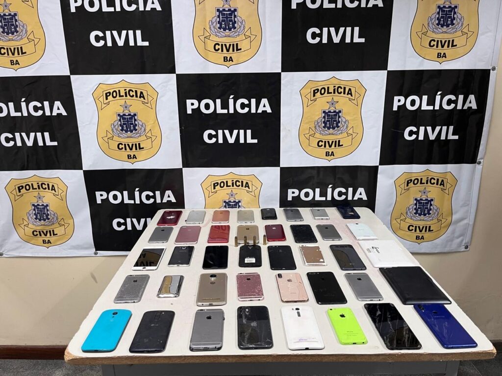 Em quatro meses, Polícia Civil recupera mais de 150 celulares em Feira