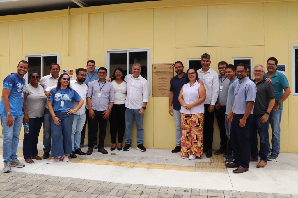 Com emenda de R$ 700 mil de Zé Neto, UFRB/Feira inaugura dois laboratórios para projetos de ciência, inovação e tecnologia