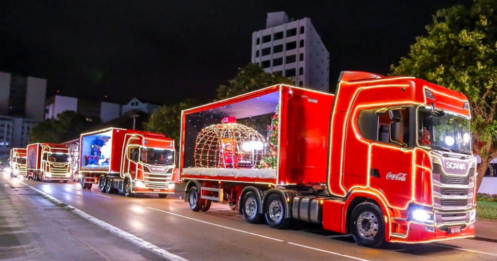 Caravana iluminada da Coca-Cola passará por Feira de Santana dia 26 de novembro