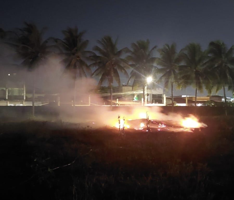 Incêndio na Fraga Maia também atinge seminário católico, provocando momentos de aflição e prejuízos