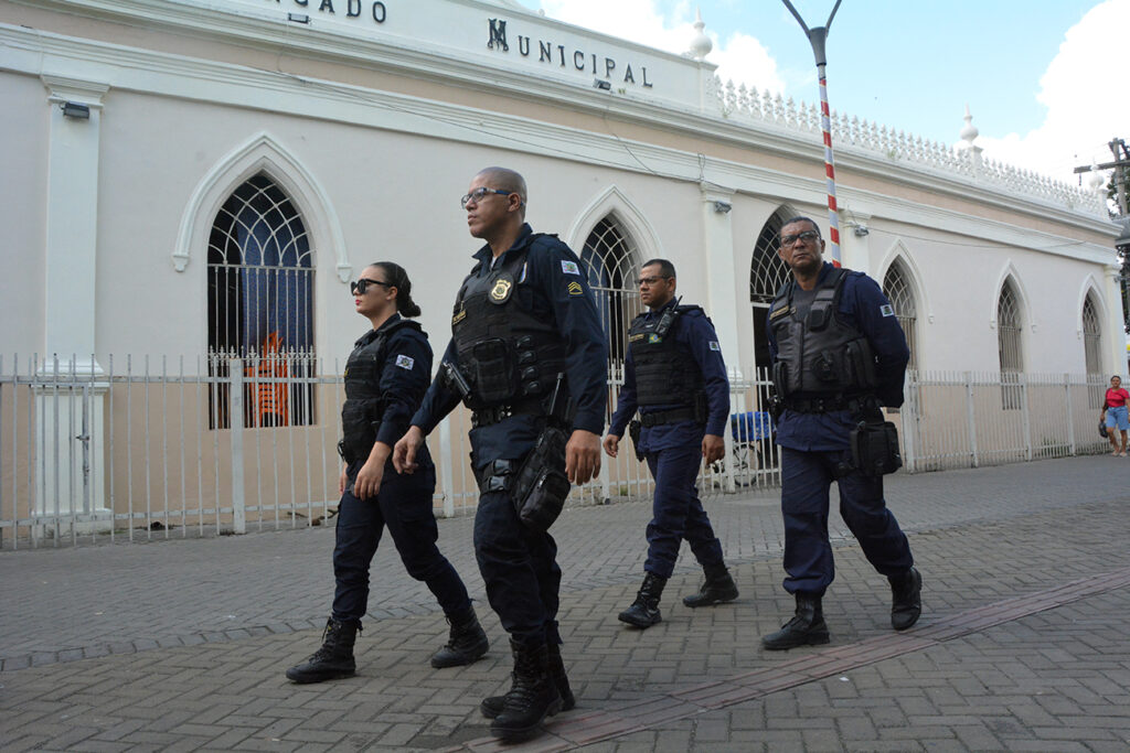 Guarda Municipal dá início à Operação Natal Seguro, em Feira